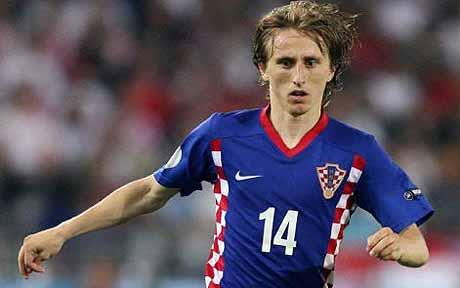 Official: Real Madrid sign Luka Modric