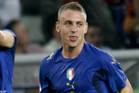 Daniele De Rossi would be a superb signing for English champions